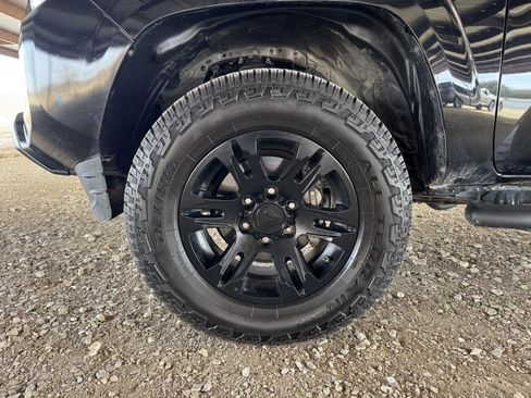 Used 2021 Toyota Tacoma SR w/ SR Convenience Package image 38