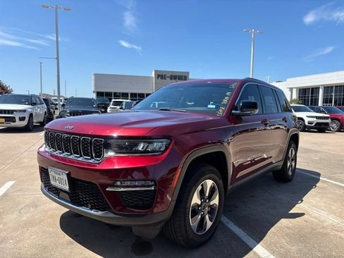 Used 2023 Jeep Grand Cherokee 4WD 4xe w/ Luxury Tech Group II image 1