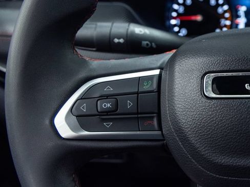 Used 2024 Jeep Compass Trailhawk AWD/4WD image 14