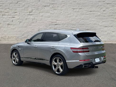 Used 2022 Genesis GV80 2.5T w/ Prestige Package 04 AWD/4WD image 3