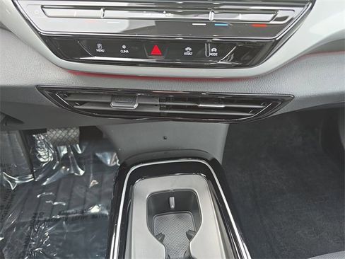 Used 2023 Volkswagen ID.4 Pro S image 27