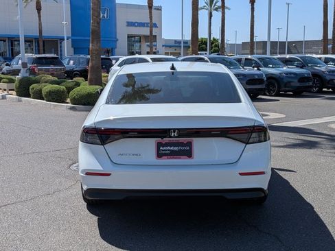 New 2026 Honda Accord SE image 8