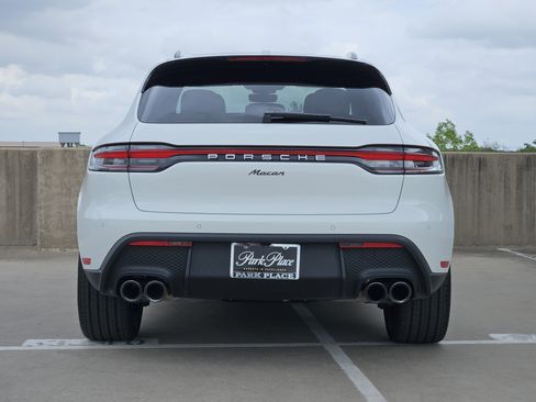 Certified 2026 Porsche Macan image 7
