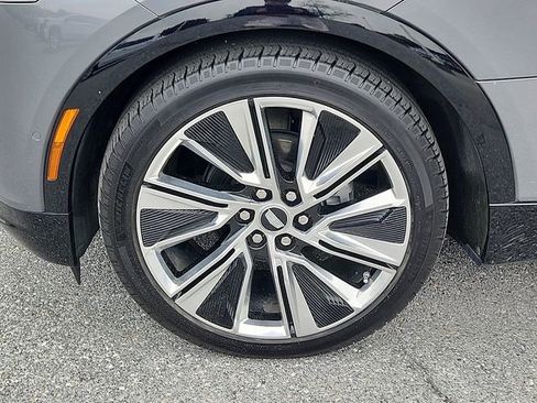 Used 2023 Cadillac Lyriq 2WD image 8