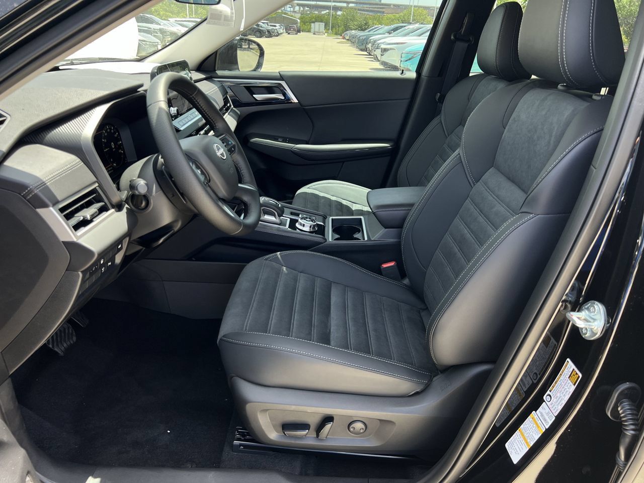 New 2026 Nissan Rogue SL AWD/4WD image 13