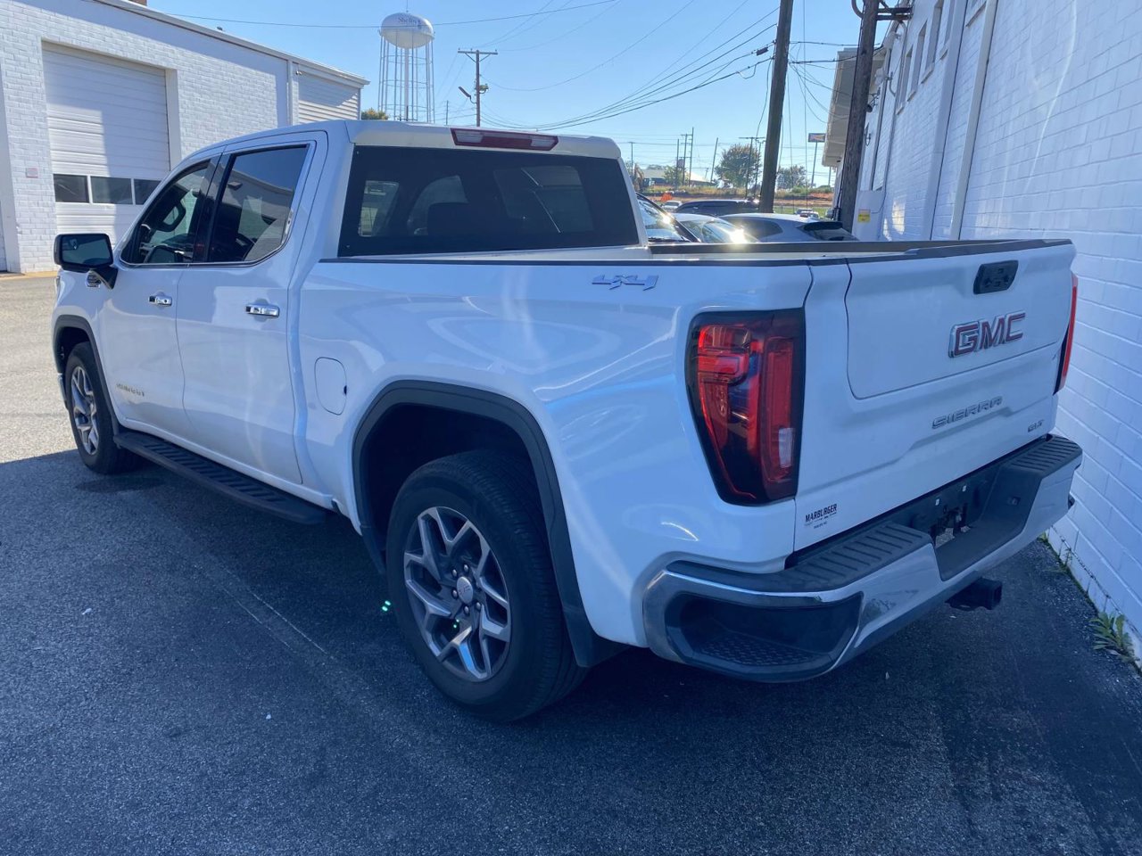 Used 2022 GMC Sierra 1500 SLT AWD/4WD image 6