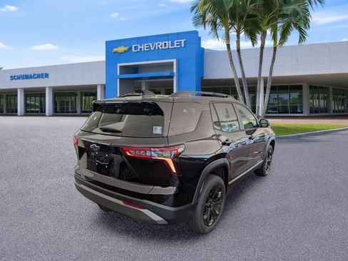 New 2026 Chevrolet Equinox LT w/ Midnight Edition FWD image 6