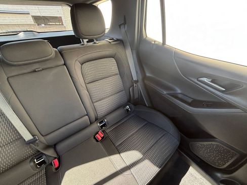 Used 2025 Chevrolet Equinox LT image 37