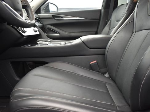 Certified 2025 INFINITI QX60 Luxe image 13