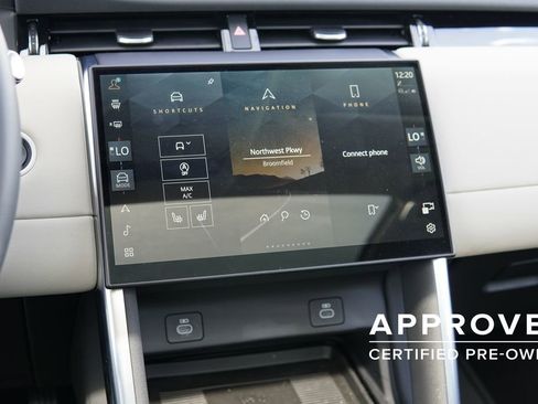 Used 2025 Land Rover Discovery Sport S AWD/4WD image 15