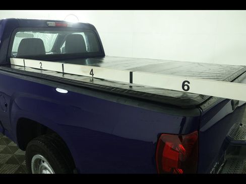 Used 2012 Chevrolet Colorado W/T image 8