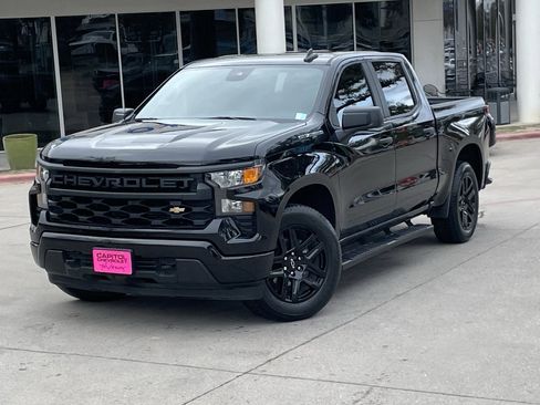 Used 2023 Chevrolet Silverado 1500 Custom image 9