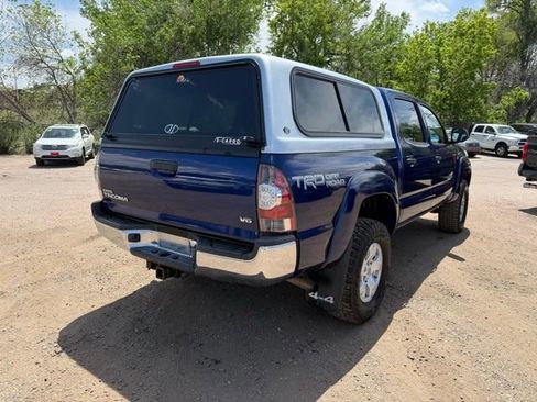 Used 2014 Toyota Tacoma 4x4 Double Cab w/ TRD Off-Road Package image 5