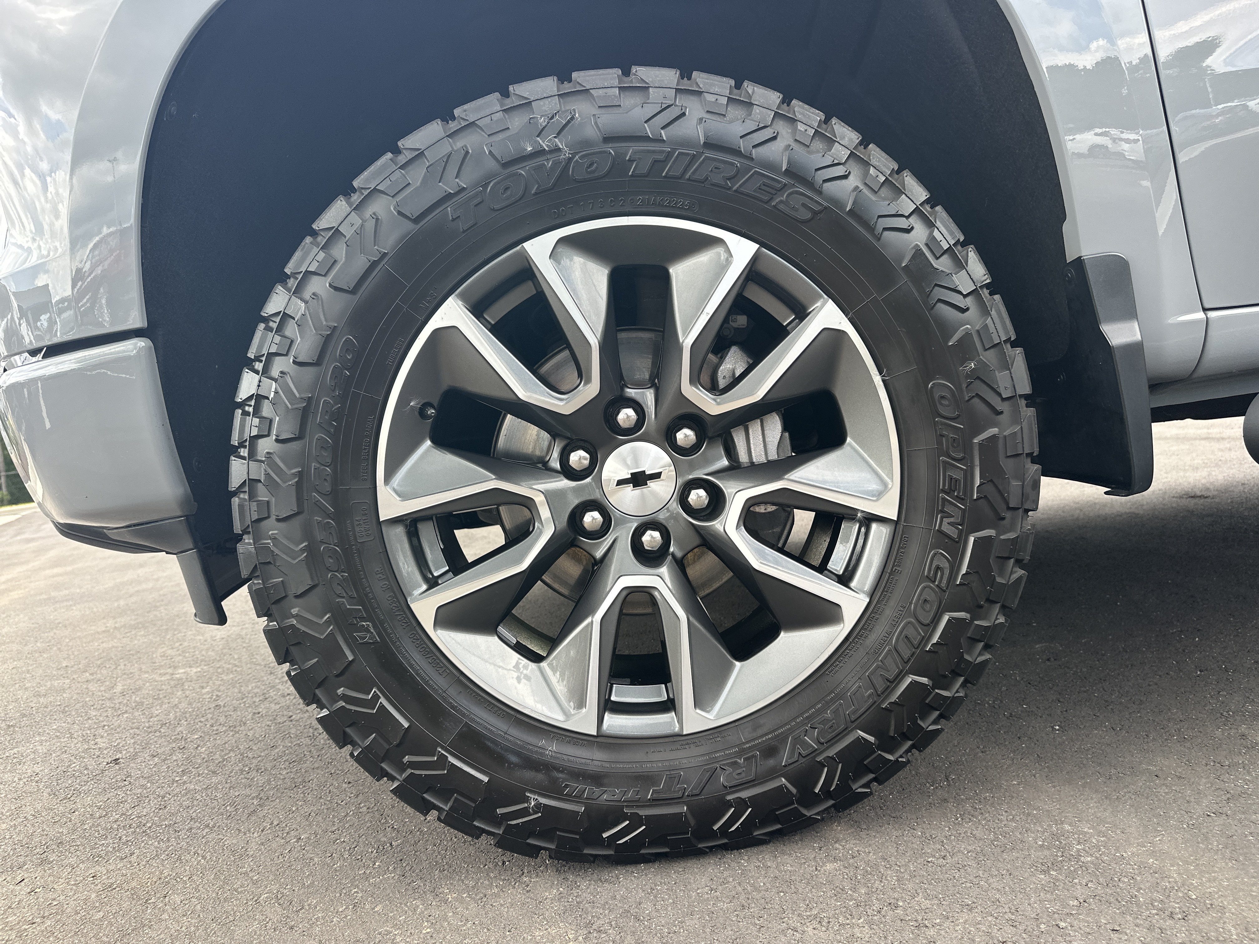 Used 2024 Chevrolet Silverado 1500 RST w/ All Star Edition Plus AWD/4WD image 12