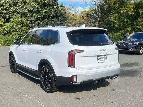 Used 2024 Kia Telluride SX Prestige w/ Towing Package image 4