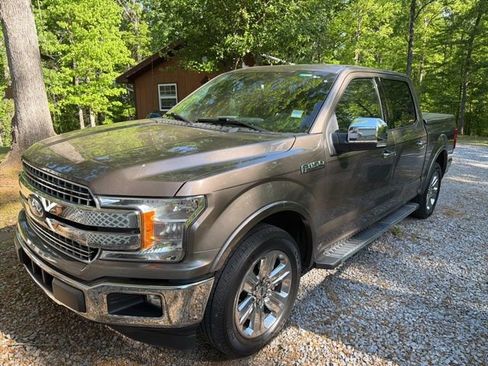 Used 2019 Ford F150 Lariat image 3