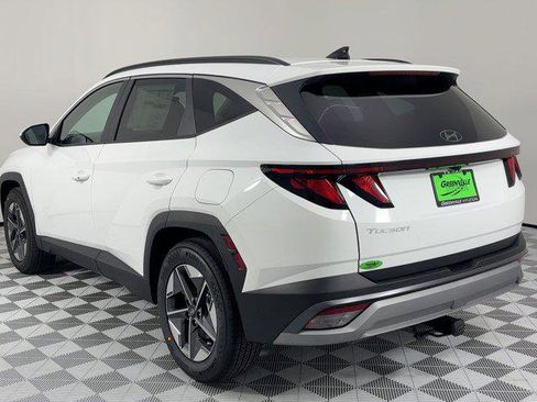 New 2026 Hyundai Tucson SEL image 3