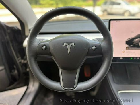 Used 2023 Tesla Model 3 Standard Range RWD image 16