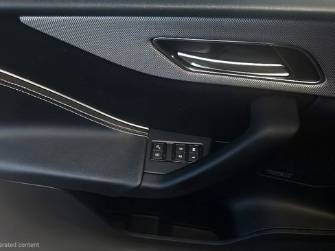 Used 2020 Jaguar F-PACE S image 9