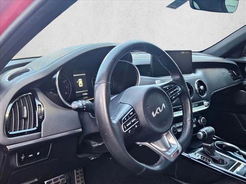 Used 2022 Kia Stinger GT-Line w/ Sun & Sound Package image 9