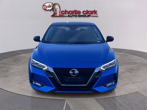 Used 2023 Nissan Sentra SR w/ SR Premium Package image 9
