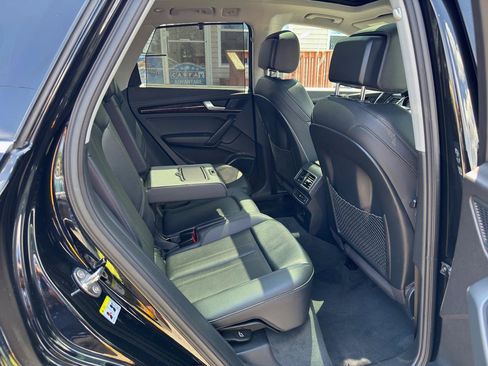 Used 2018 Audi Q5 2.0T Premium Plus w/ Premium Plus Package AWD/4WD image 48
