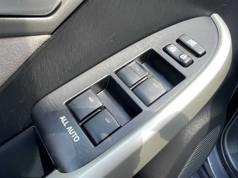 Used 2014 Toyota Prius Three FWD image 12