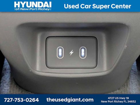 Certified 2025 Hyundai Elantra SEL FWD image 14