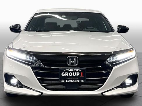Used 2022 Honda Accord Sport image 4