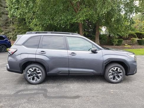 New 2026 Subaru Forester Premium AWD/4WD image 2
