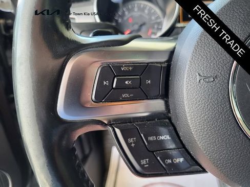 Used 2018 Ford Mustang GT Premium w/ Black Accent Package RWD image 18