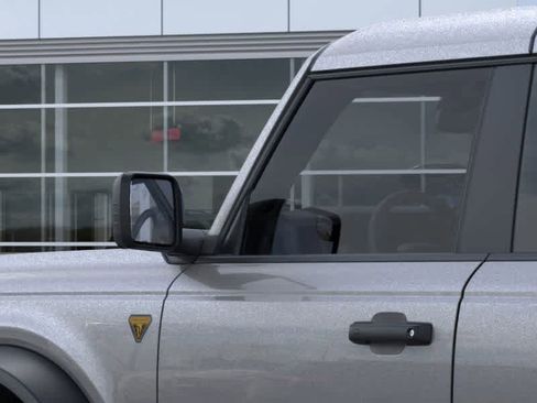 New 2026 Ford Bronco Badlands image 22
