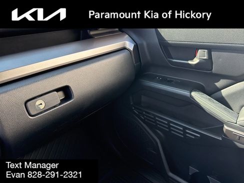 Used 2026 Toyota 4Runner TRD Off-Road Premium image 32