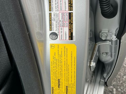 Used 2005 Lexus LS 430 image 39