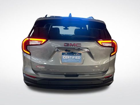 Certified 2024 GMC Terrain SLE w/ Driver Convenience Package AWD/4WD image 4