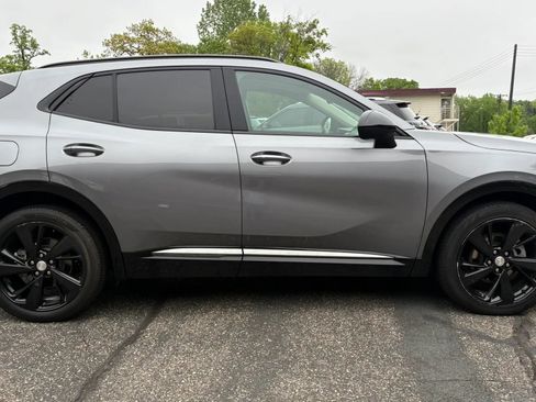 Used 2021 Buick Envision Essence w/ Sport Touring Package AWD/4WD image 11
