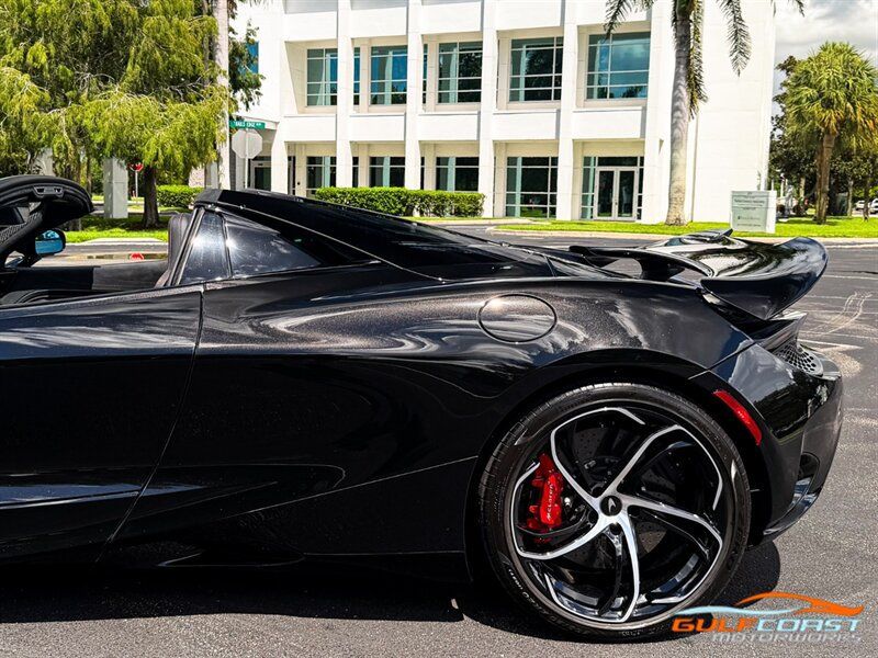 Used 2024 McLaren 750S Spider RWD image 40