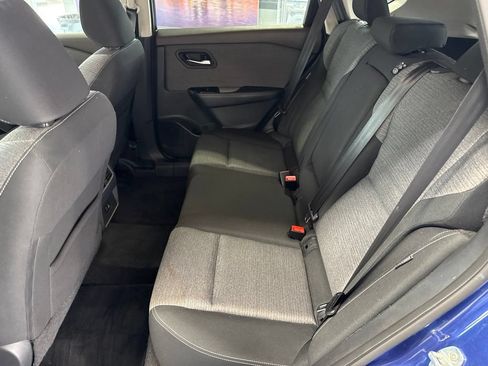 Used 2022 Nissan Rogue SV FWD image 12