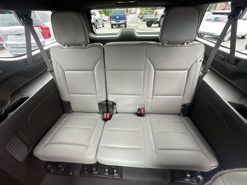 Certified 2022 GMC Yukon XL SLT w/ Max Trailering Package AWD/4WD image 26