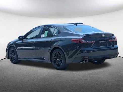 New 2026 Toyota Camry SE FWD image 6