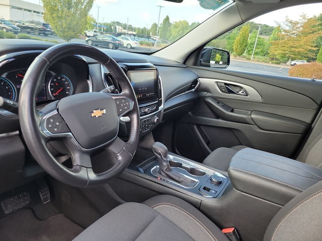Used 2021 Chevrolet Traverse LT FWD image 13