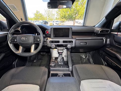 Certified 2025 Toyota 4Runner TRD Off-Road AWD/4WD image 22