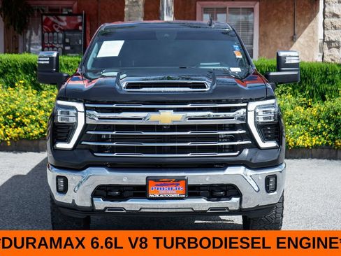 Used 2024 Chevrolet Silverado 2500 LTZ w/ LTZ Premium Package AWD/4WD image 3