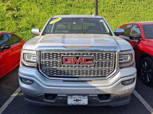 Used 2018 GMC Sierra 1500 Denali AWD/4WD image 2