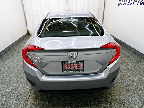 Used 2016 Honda Civic EX image 5