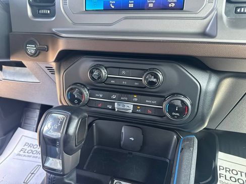 Used 2022 Ford Bronco Outer Banks AWD/4WD image 24