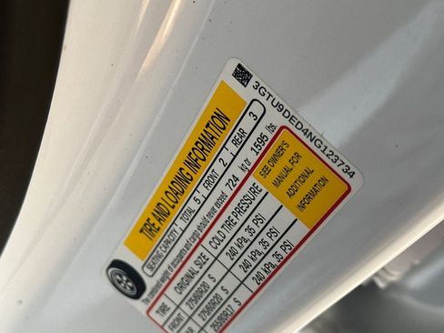 Used 2022 GMC Sierra 1500 SLT w/ SLT Premium Plus Package image 36