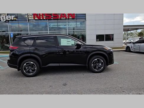 New 2026 Nissan Rogue SV image 34