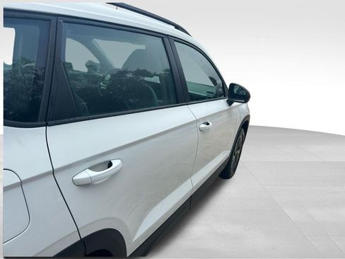 New 2026 Volkswagen Taos S image 32