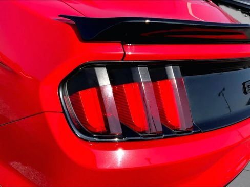 Used 2015 Ford Mustang GT RWD image 22